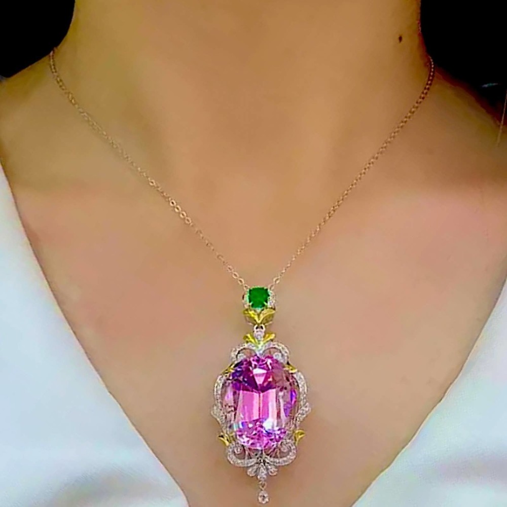 NEW STERLING SILVER VINTAGE NATURAL BRILLIANT MORGANITE PENDANT NECKLACE